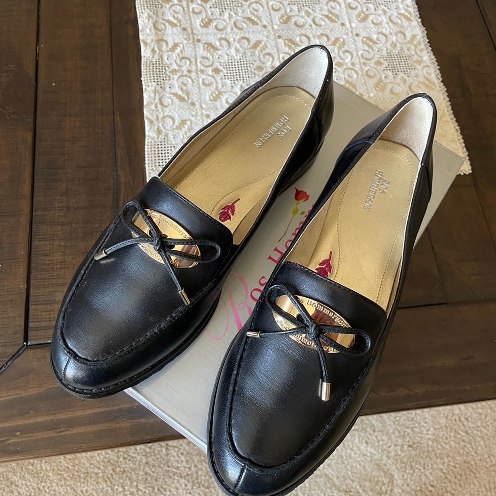Ros Hommerson Women’s Loafers.  NWT